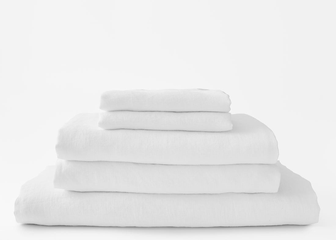 hemp bedding set in white